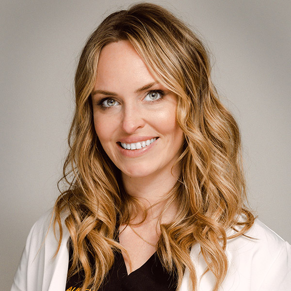 Dr. Lauren Peizer, ND, Naturopathic Doctor specializing in bioidentical hormone therapy in Olympia WA